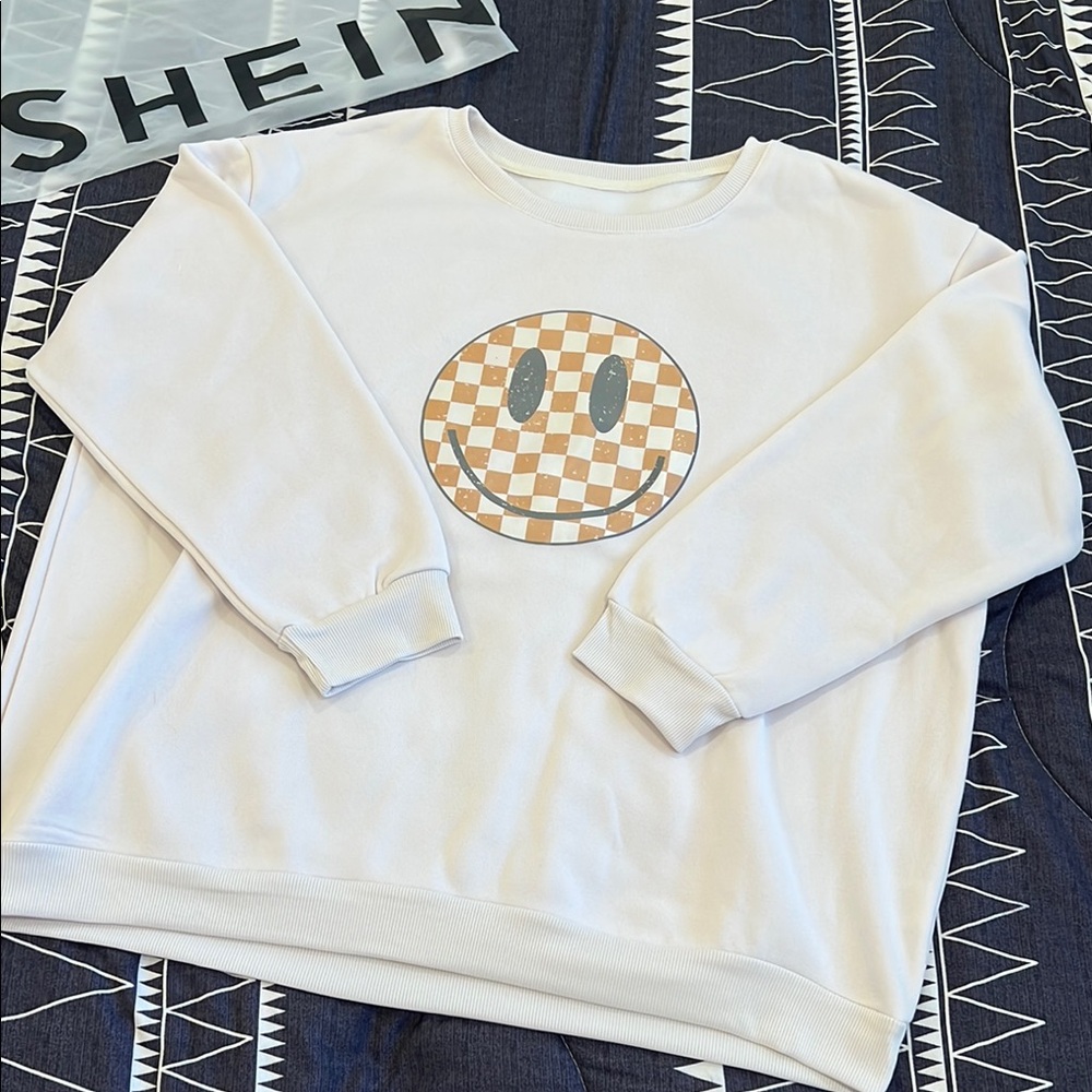 SHEIN NIB Beige Smiley Sweatshirt